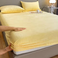 Axyaa Plush Velvet Fitted Sheet Set 3-Piece - High Quality Soft Mattress Cover & Pillowcase