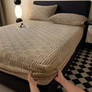 Axyaa Velvet Mattress Cover: Soft & Non-Slip Fitted Bed Sheet Protector for Bedroom