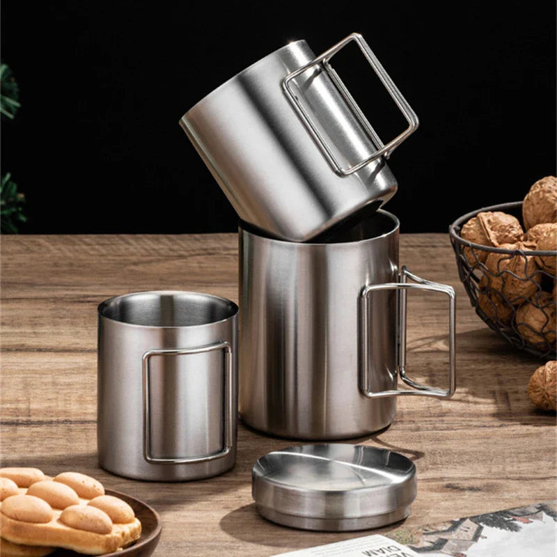 Axyaa Stainless Steel Portable Beer Mug with Lid & Foldable Handle