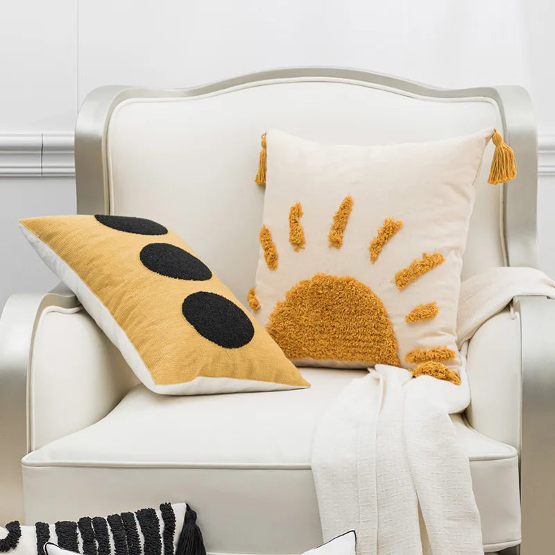 Axyaa Tufted Sun Circle Cushion Cover for Home Decor Living Room Bedroom