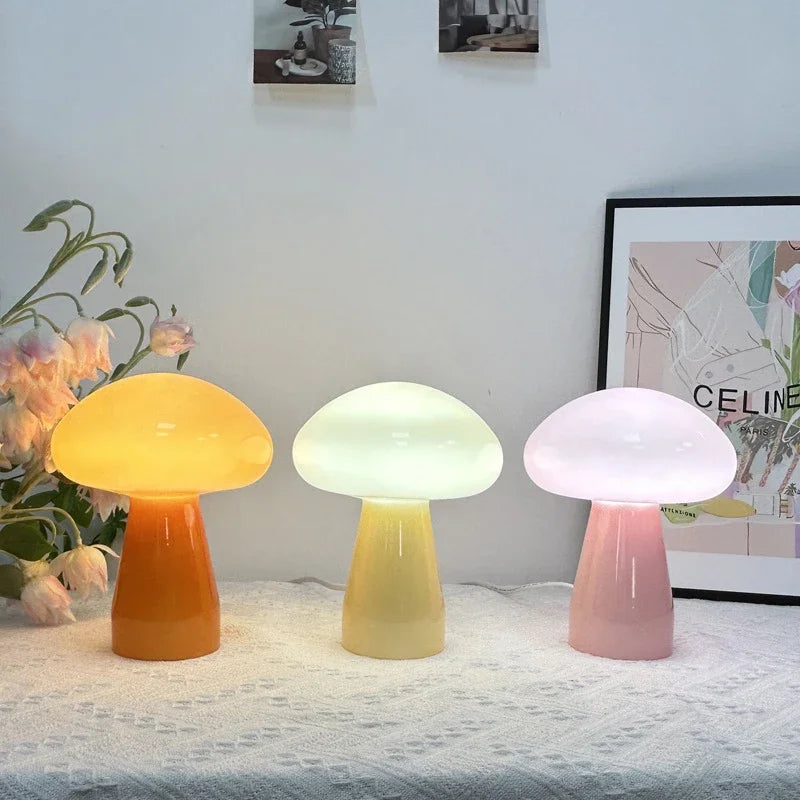 Axya Cream Mushroom Desk Lamp: Girl Romantic Night Light for Bedroom Atmosphere