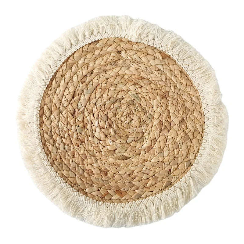 Axya Round Straw Placemat Set with Insulated Fringe Coasters