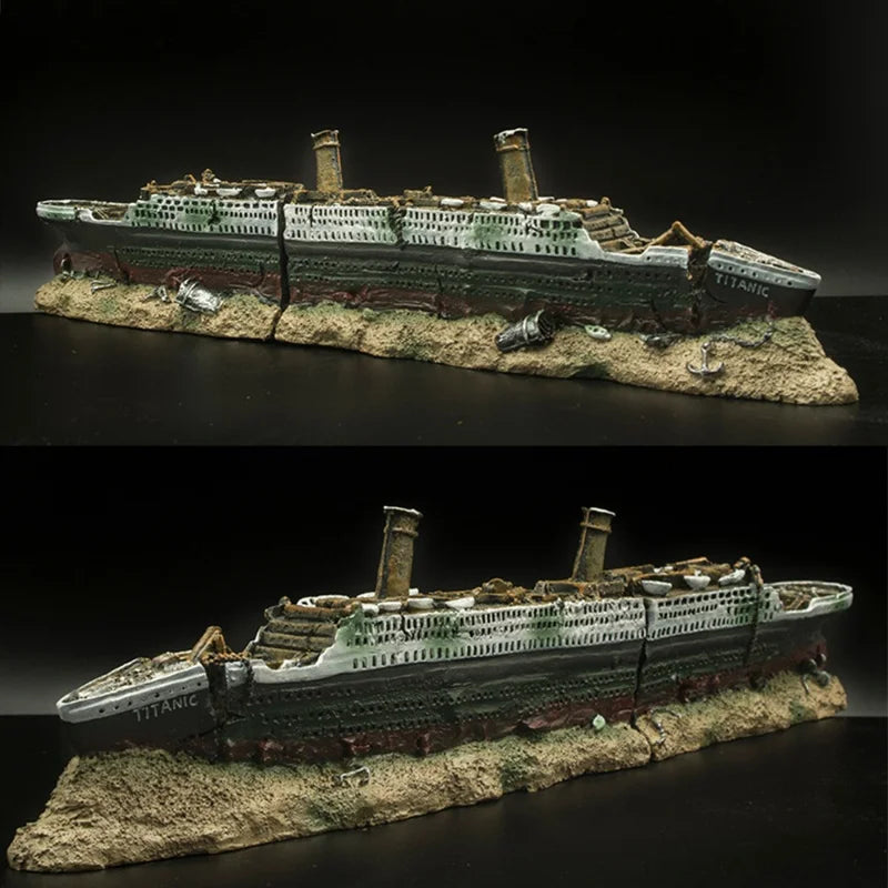 Axyaa Titanic Shipwreck Resin Aquarium Ornament 38cm.