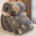 Axyaa Plush Cartoon Bear Blanket: Soft Warm Queen Comforter, Fluffy Fleece Winter Bedding
