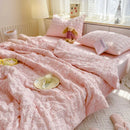 Axyaa Summer Seersucker Comforter Quilt - Cool & Refreshing Machine Washable Blanket