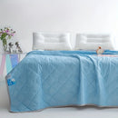 Axyaa Floral Print Lightweight Summer Quilt with Ultra-Fine Fiber Filling