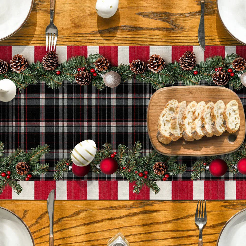 Axyaa Christmas Holly Pine Cone Table Runner