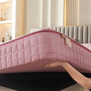 Axyaa Quilted Mattress Cover with Zipper - Full Enclosed Thicken Fitted Sheet