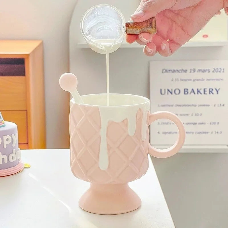 Axyaa Ceramic Ice Cream Coffee Cup with Spoon, High Beauty Milk Cup