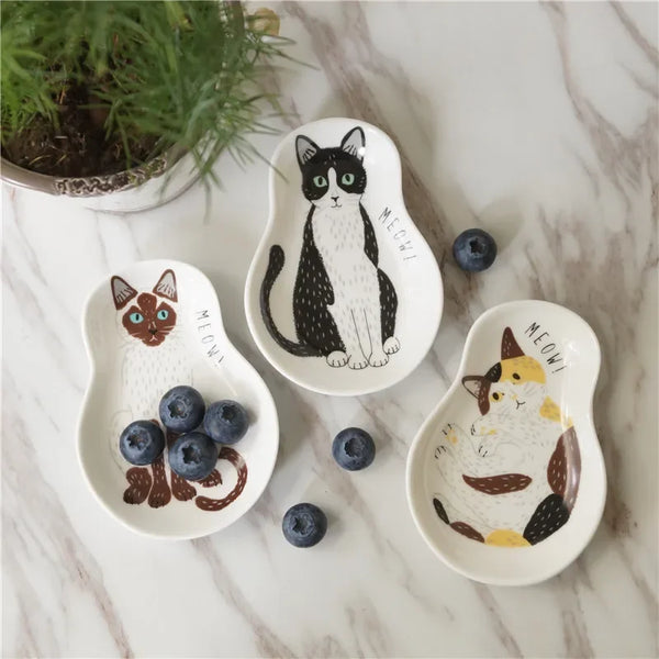 Axyaa Cute Cat Ceramic Seasoning Dish - Whimsical Addition to Your Kitchen