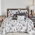 Axyaa Northern Star King Quilt Set with Two King Pillow Shams - Merry & Bright Collection