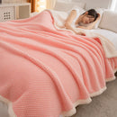 Axyaa Luxury Velvet Blanket, Double-Sided Plush Bed Cover, Warm & Thick Bedspread