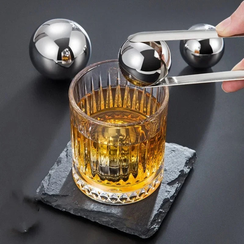 Axyaa Stainless Steel Round Hockey Ice Clip Set for Whiskey Beer Cooler Bars