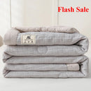 Axyaa Solid Color Simple Summer Quilt | Lightweight Air Conditioner Quilt for Dormitory