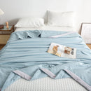 Axyaa Mulberry Silk Seersucker Summer Quilt - Lightweight Comfortable Duvet