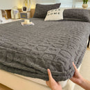 Axyaa Velvet Bed Sheet Set - Fitted Sheet + 2 Pillowcases - Winter Mattress Cover