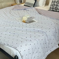 Axyaa Summer Cotton Quilt: Lightweight & Wrinkle-Resistant for Cool Nights