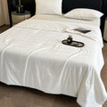 Axyaa Bamboo Cooling Comforter, Lightweight Breathable Summer Quilt