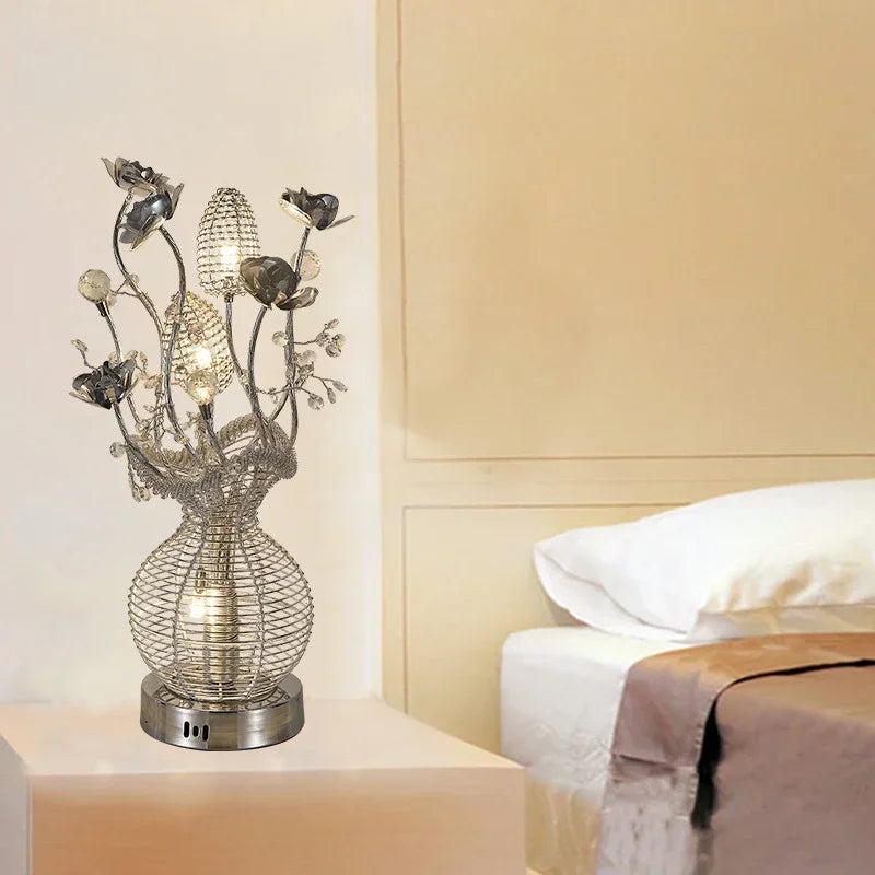 Axyaa Nordic Modern LED Table Lamp - Stylish Artistic Aluminum Wire Desk Light