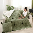 Axyaa Plush Pillow & Quilt Combo, Multifunctional 2-in-1 Autumn/Winter Bedding