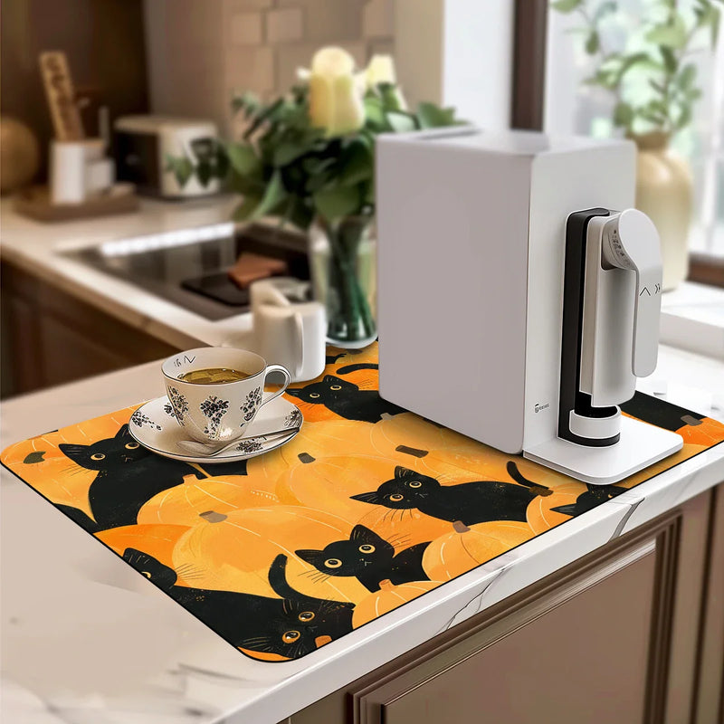Axyaa Halloween Drying Mat: Absorbent, Heat Resistant, Non-slip Kitchen Counter Pad