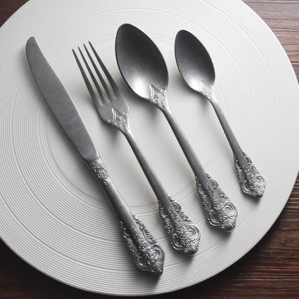 Axya Retro Relief Cutlery Set - Handmade Vintage Style Tableware Props