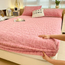 Axyaa Velvet Bed Sheet Set - Fitted Sheet + 2 Pillowcases - Winter Mattress Cover
