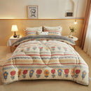Axyaa Bohemian Floral Comforter: Thick Plush Coral Fleece Quilted Blanket for Autumn/Winter