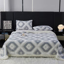 Axyaa Jacquard King Size Flannel Blanket for Cozy Autumn/Winter Comfort