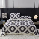 Axyaa Jacquard King Size Flannel Blanket for Cozy Autumn/Winter Comfort