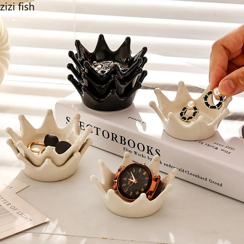Axya Crown Ceramic Jewelry Storage Tray