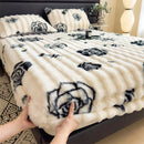 Axyaa Thickened Rabbit Plush Mattress Cover, Winter Warm Single Piece Plush Sheet