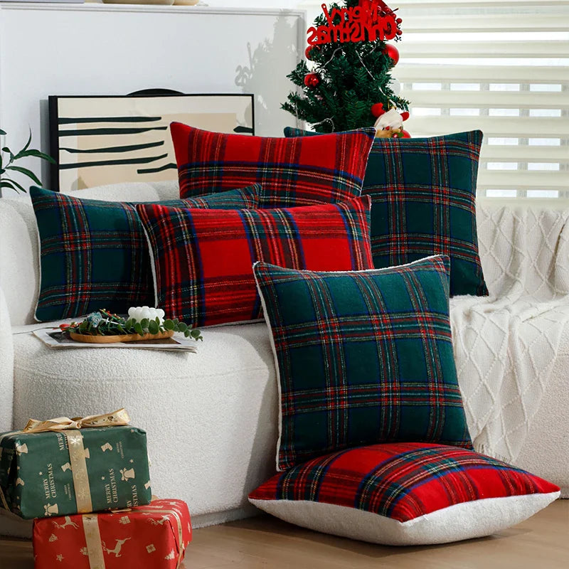 Axyaa Christmas Plaid Cushion Cover - 45x45cm - Red/Green - Party, Home, Car & Sofa Decor