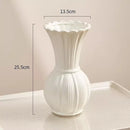 Axyaa White Gold Ceramic Vase with Water-Based Rose Arrangement, French Style Retro Living