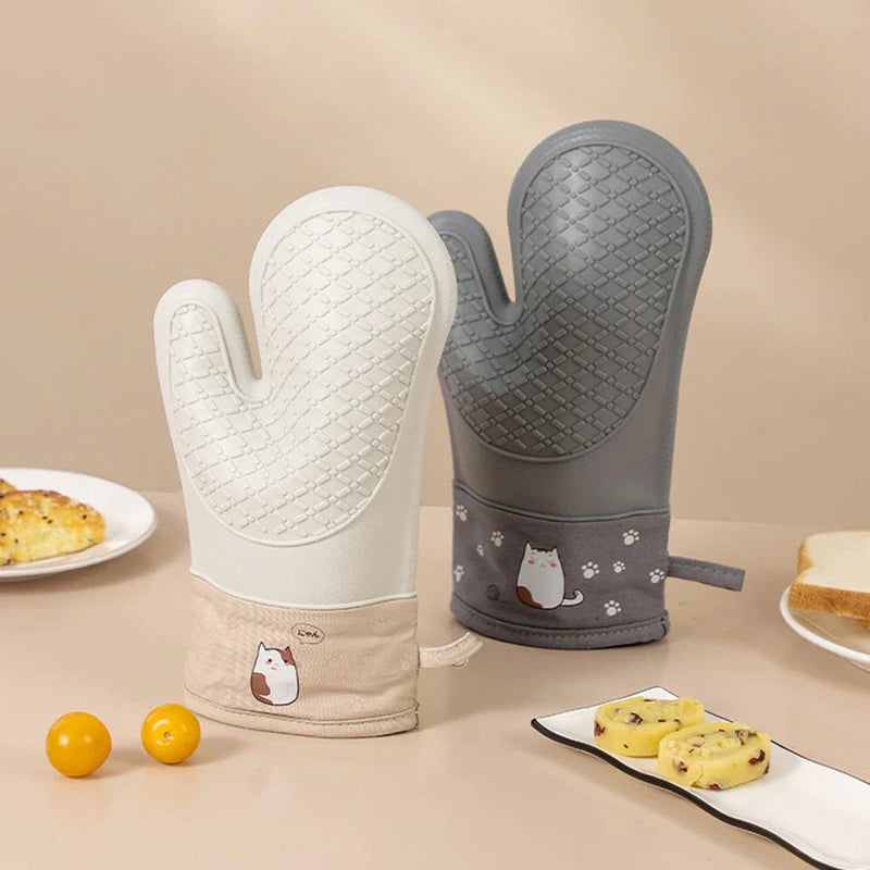 Axya Cartoon Cat Silicone Oven Gloves: Heat Resistant Kitchen Mitts
