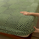 Luxurious Axyaa Fleece Jacquard Geometric Bed Sheet for Single/Double Mattress