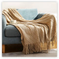 Axyaa Textile City Knitted Throw: Nordic Chunky Plaid Bedspread for Winter