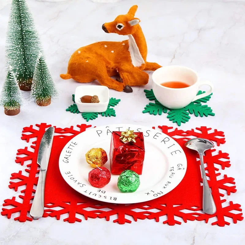 Christmas Snowflake Felt Coaster Set by Axyaa