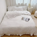 Axyaa European Simple Large Family Bedding Set with Quilt Cover, Pillow Cover, and Bed Sheet