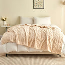 Axyaa Plush Fleece Blanket: Soft, Warm, and Comfortable Blanket