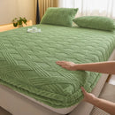 Axyaa Velvet Jacquard Fitted Mattress Protector for Single Double Beds
