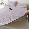 Axyaa Latex Bed Mat, Quilted Mattress Cover with Air Conditioning, 140x200 160x200