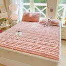 Axyaa Winter Warm Plush Mattress Topper - Super Soft & Cozy Foldable Bed Cover