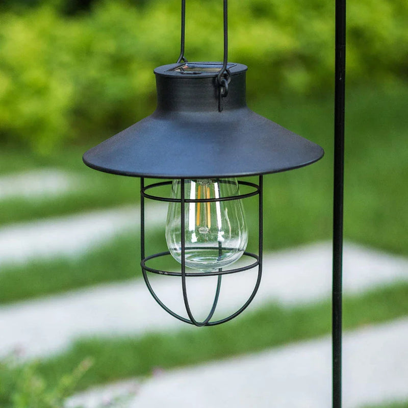 Axya Retro Solar LED Oil Lamp: Portable Flickering Flameless Lantern for Outdoor Decor