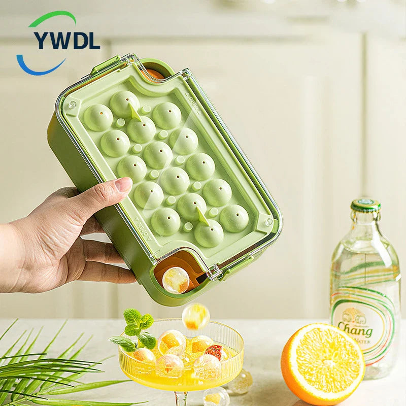 Axya Press Ice Mold Tray with Lid - Bar & Kitchen Accessory for Ball Ice