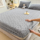Axyaa Plush Velvet Fitted Sheet Set: Soft & Warm Bedding for Single or Couple