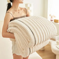 Axyaa 350g Full Extinction Wave Jacquard Blanket - Thick Coral Fleece Winter Blanket