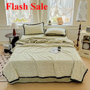 Axyaa Wrinkled Yarn Xia Liang Quilt for Summer, Hepburn Wind Design