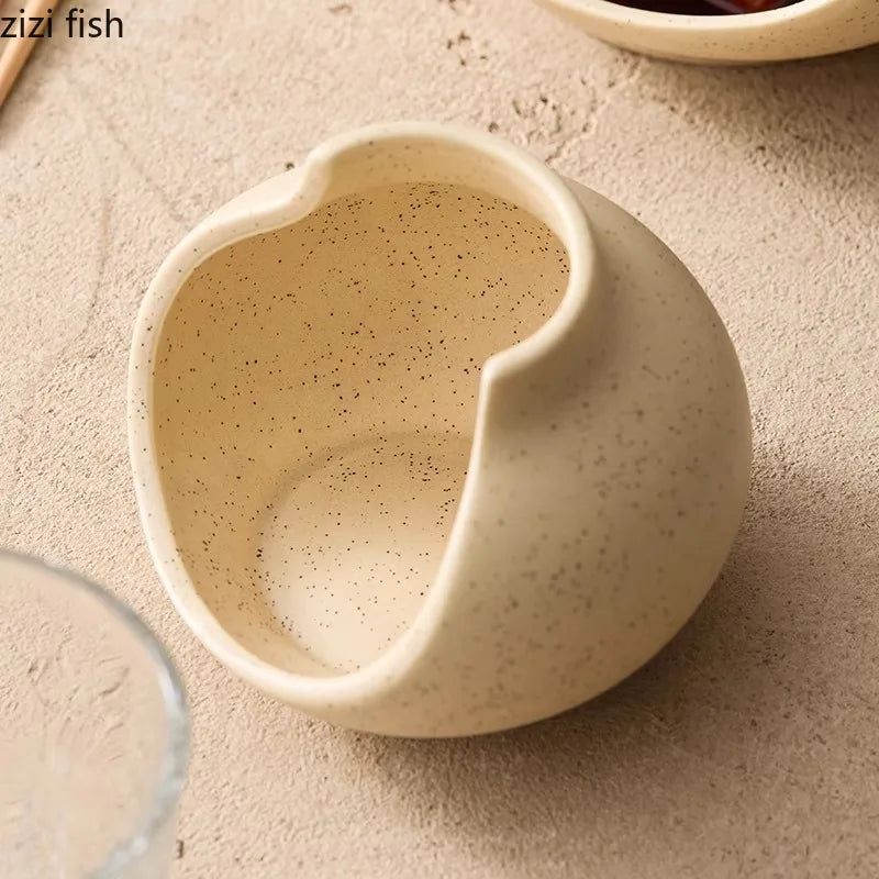 Axya Ceramic Irregular Vase Dinner Plate for Molecular Cuisine and Specialty Dining