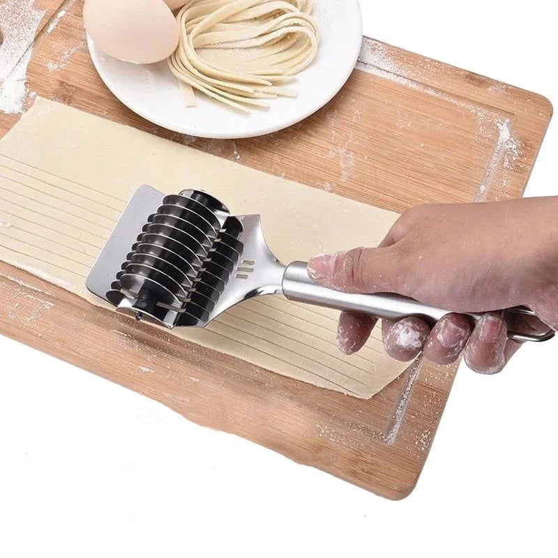 Axyaa Stainless Steel Pasta Maker Noodles Cutter Crusher Kitchen Gadget